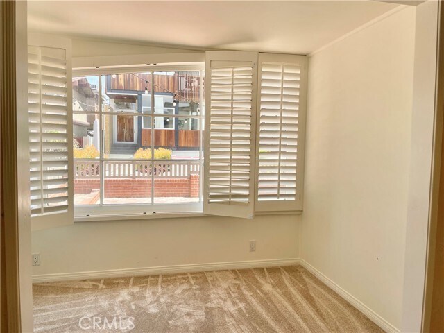 Building Photo - 25 9th St