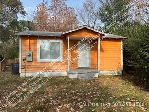 Building Photo - 1036 S Rd