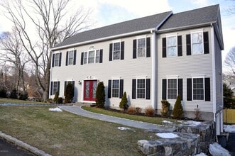 Building Photo - 24 Buena Vista Dr