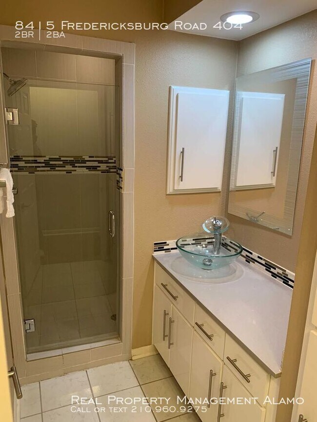 Building Photo - 8415 Fredericksburg Rd