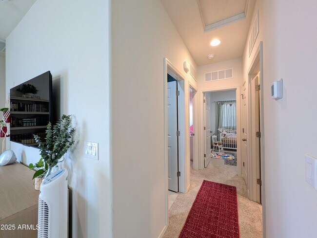 Building Photo - 24458 W Verlea Dr