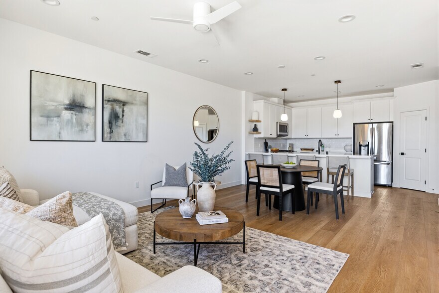 Building Photo - 3872 Righetti Ranch Rd