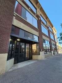 Building Photo - 600 Central Ave SW