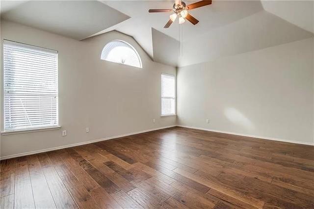 Building Photo - 5529 Crimson Oaks Dr