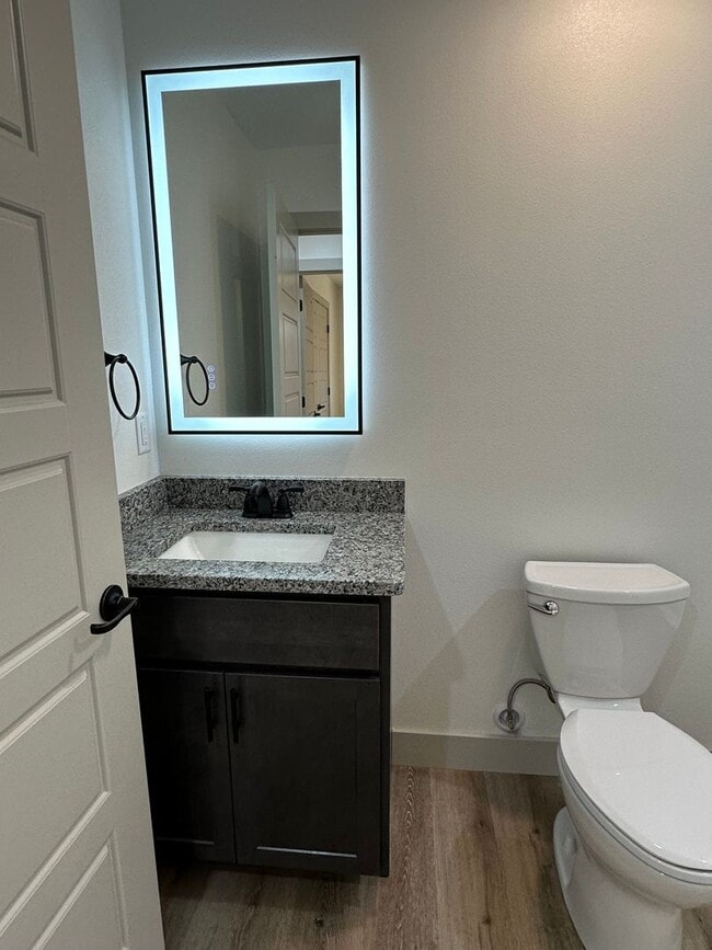 Building Photo - NEW CONSTRUCTION 5 Bed 3 Bath w/ Walk Out ...