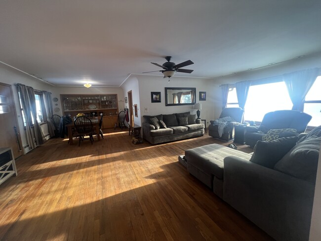 Building Photo - 5463 Rd 107