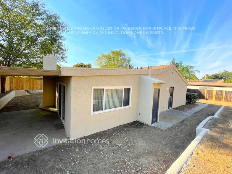 Building Photo - 31012 Camino Del Este