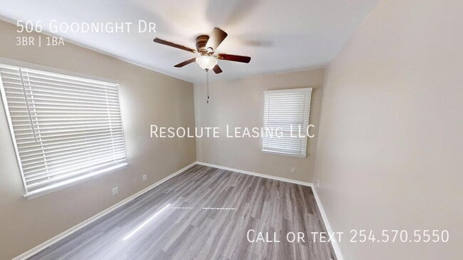Building Photo - 506 Goodnight Dr