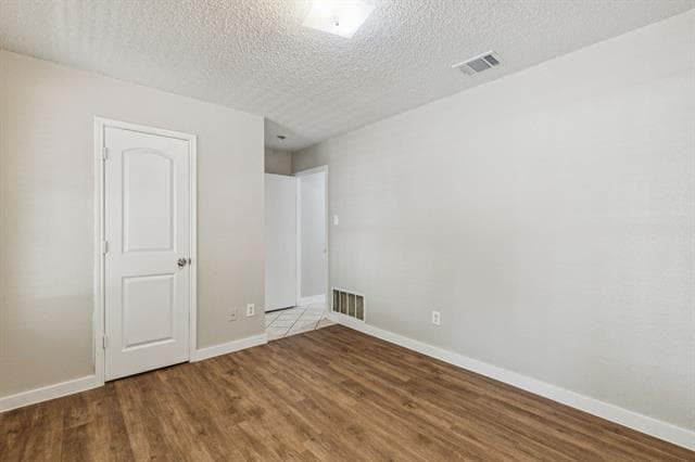 Building Photo - 5331 Gurley Ave