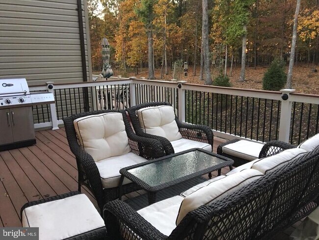 Building Photo - 23337 Tradewind Dr