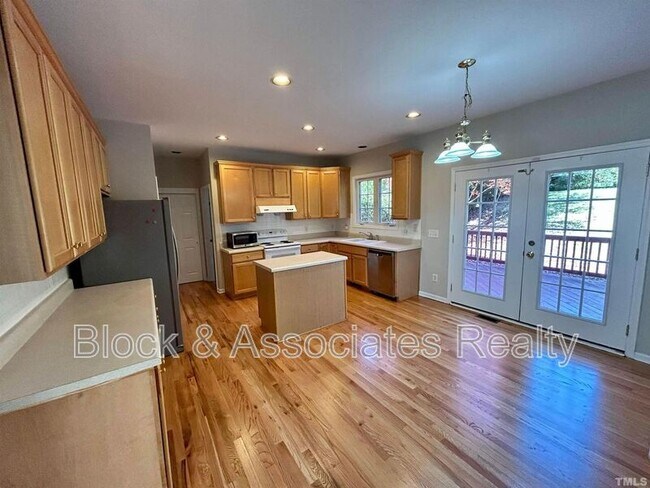Building Photo - 508 Hickorywood Blvd