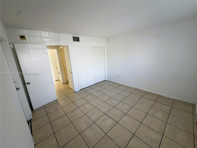 Building Photo - 7340 SW 82nd St
