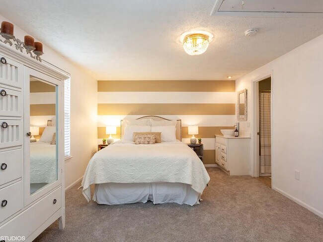 Building Photo - 9504 Quarry Bridge Ct
