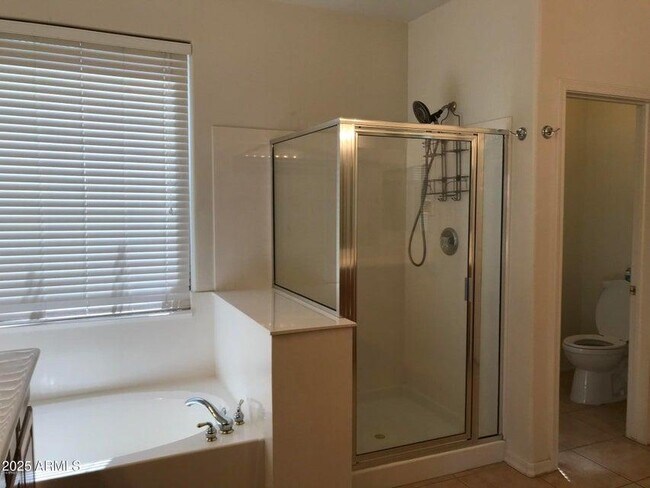 Building Photo - 16804 W Northampton Rd