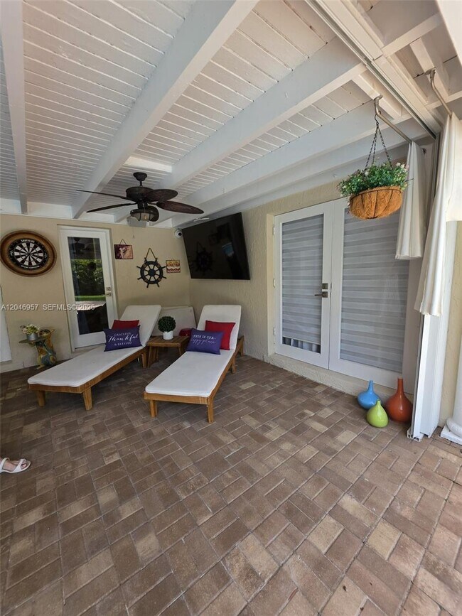 Building Photo - 9760 SW 148th St