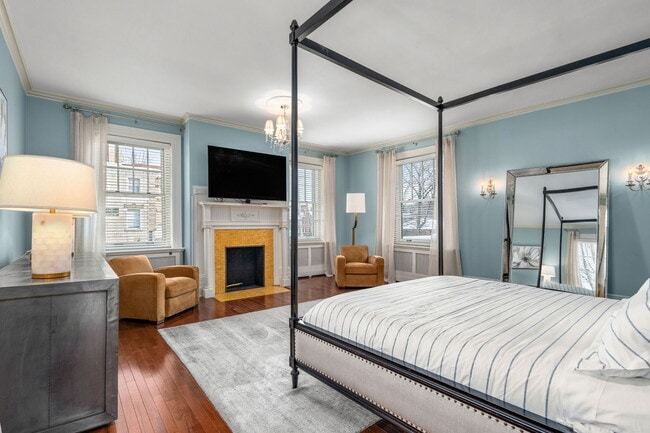 Building Photo - 5135 Ellsworth Ave