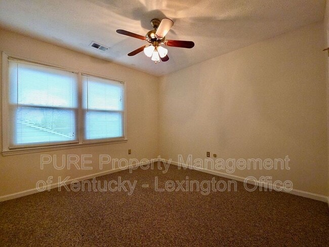 Building Photo - 1863 Timber Creek Dr