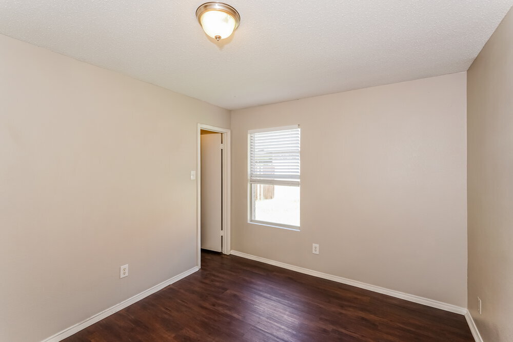 Building Photo - 317 Taylor St