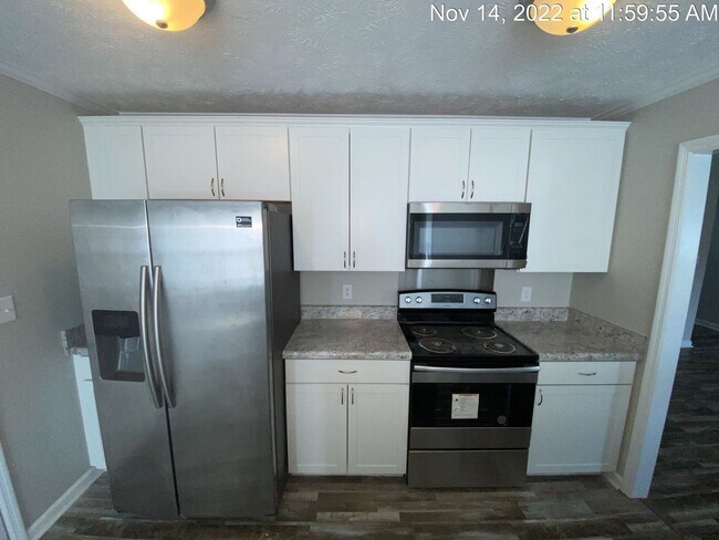 Building Photo - 640 Sugaridge Ln