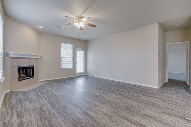 Building Photo - 5148 Senator Dr
