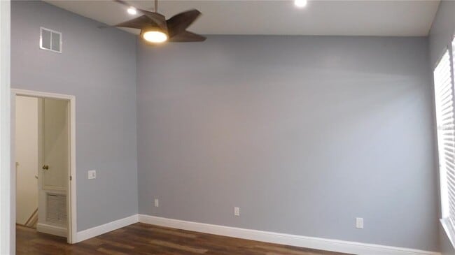 Building Photo - 1508 Florentino Ln