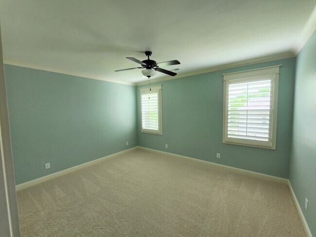 Building Photo - 4174 Old Light Cir
