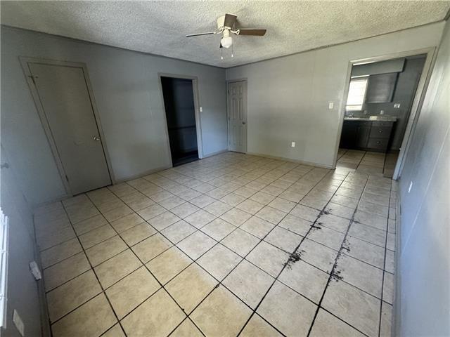 Building Photo - 105 Wells Dr