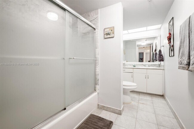 Building Photo - 9341 Collins Ave