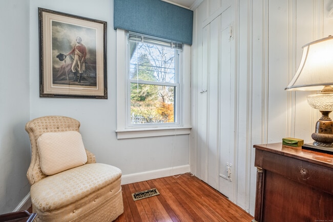 Building Photo - 58 Sill Ln