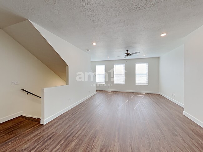 Building Photo - 6084 W South Jordan Pky