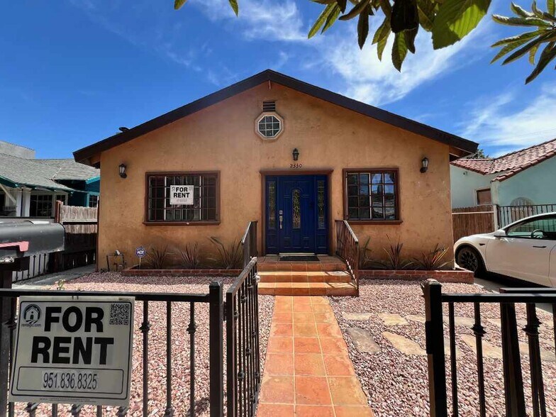 Building Photo - 2330 S Mansfield Ave