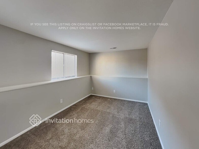 Building Photo - 9660 W 105th Ave