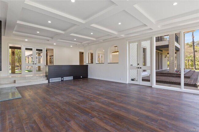 Building Photo - 540 Haverstock Rd