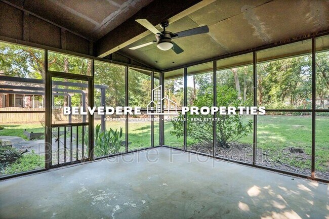 Building Photo - 4103 Oak Hollow Dr