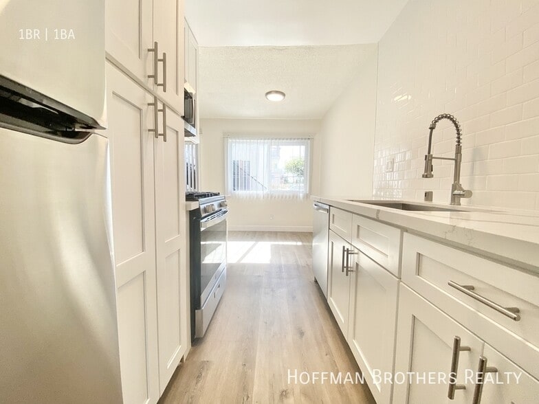 Building Photo - 1710 Arapahoe St