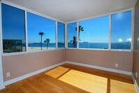 Building Photo - 1174 E Ocean Blvd