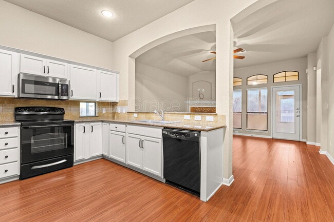 Building Photo - 10512 Condor Loop