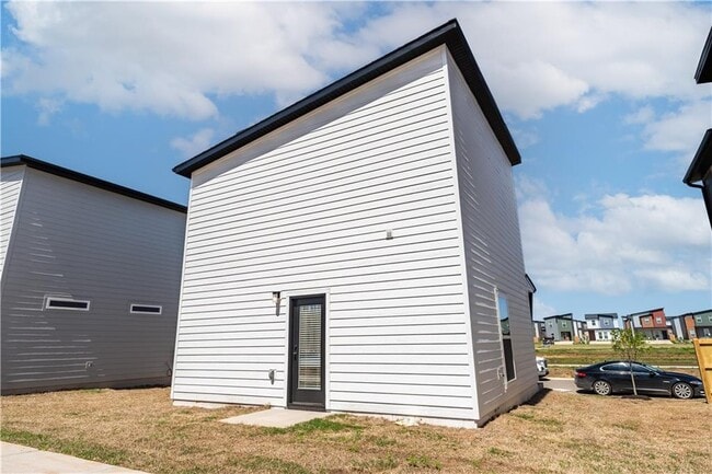 Building Photo - 1071 Kentucky Ave