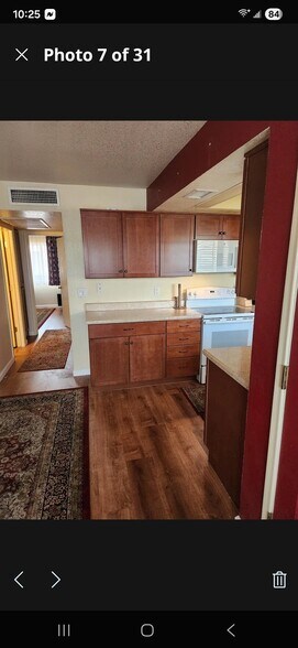 Building Photo - 886 W Galveston St