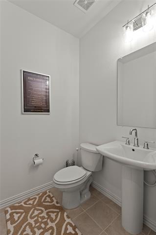 Building Photo - 6302 Baritone Ct