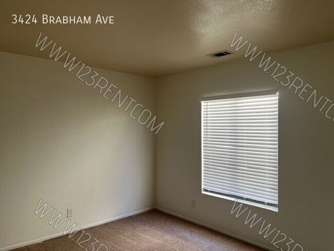 Building Photo - 3424 Brabham Ave