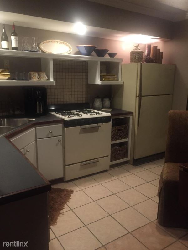 Building Photo - 1 br, 1 bath Apartment - 7510 Briarwood Dr