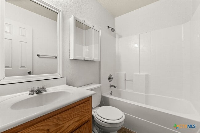 Building Photo - 3809 Kevin Shaw Dr