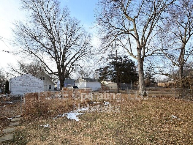 Building Photo - 7761 Highland St