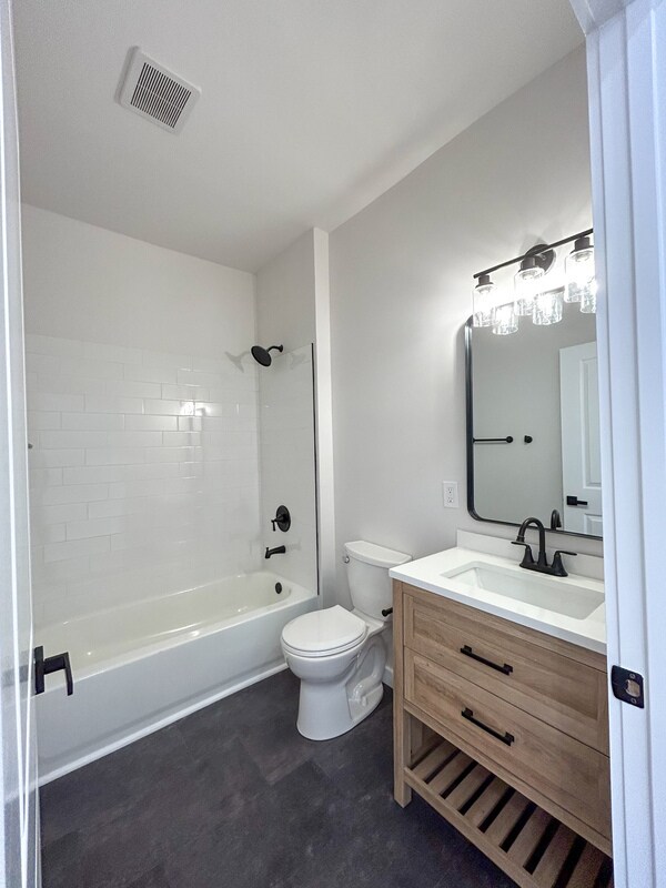 Building Photo - 3206 Dobson St