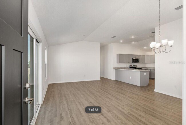 Building Photo - 1746 Brody Ct