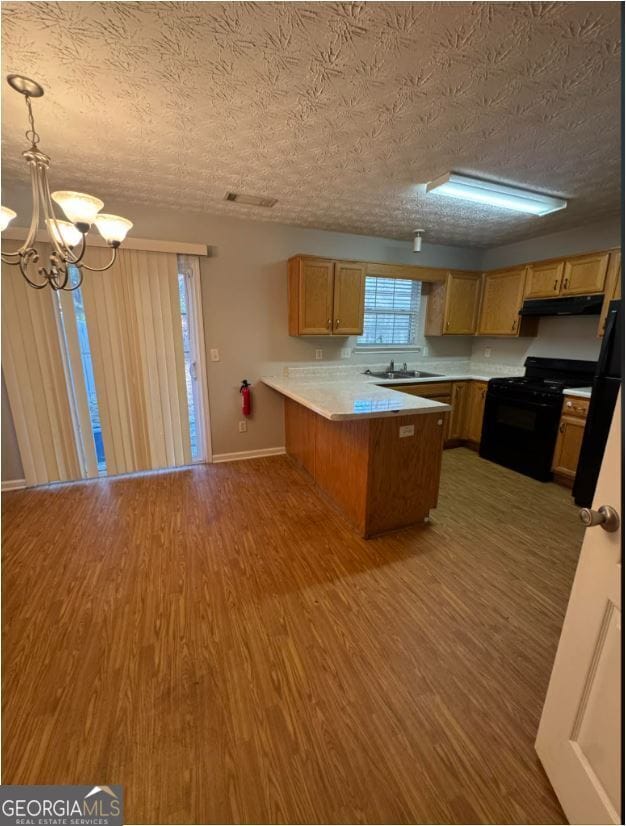 Building Photo - 5548 Pineridge Ct