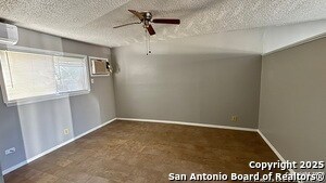 Building Photo - 5602 Bienville Dr