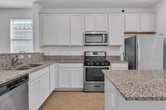 Building Photo - 6919 Feather Hl St