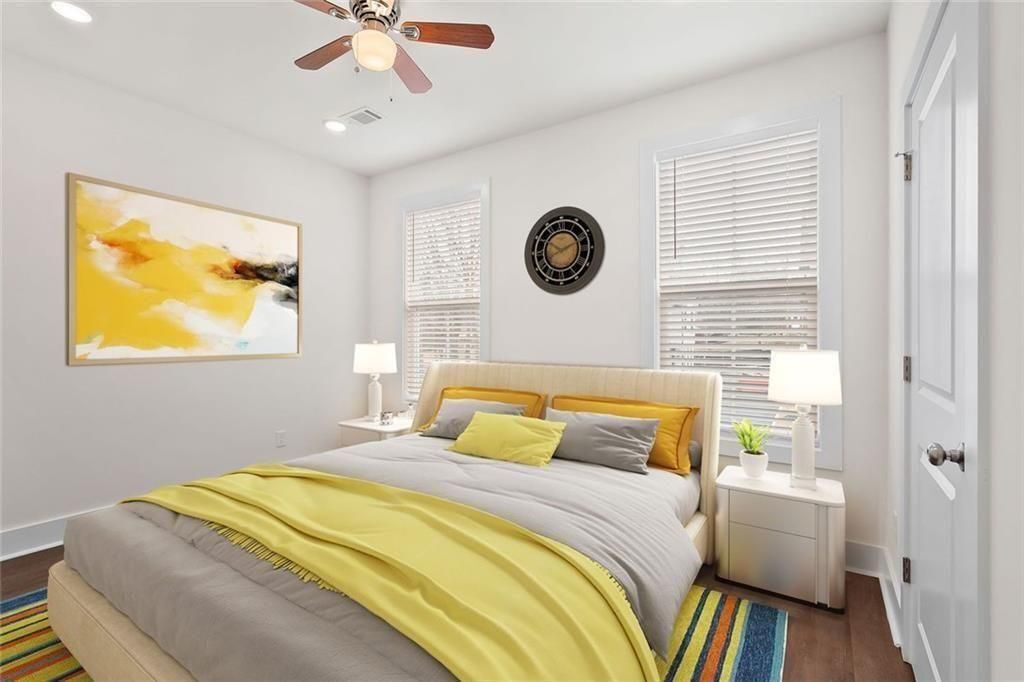 Building Photo - 195 W Lake Ave NW